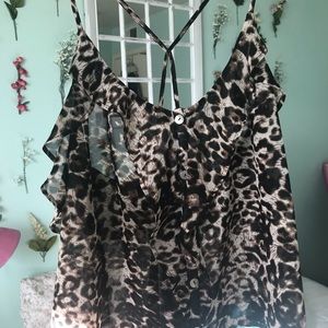 A bundle of two tops.